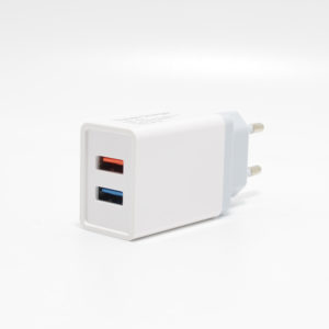 Зарядное устройство USB Smart Charger Qualcomm 3.0 (белая)